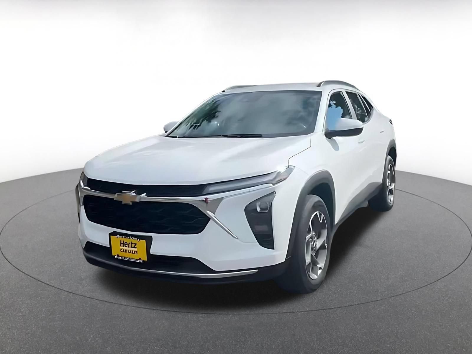 Used 2025 Chevrolet Trax LT FWD image 6