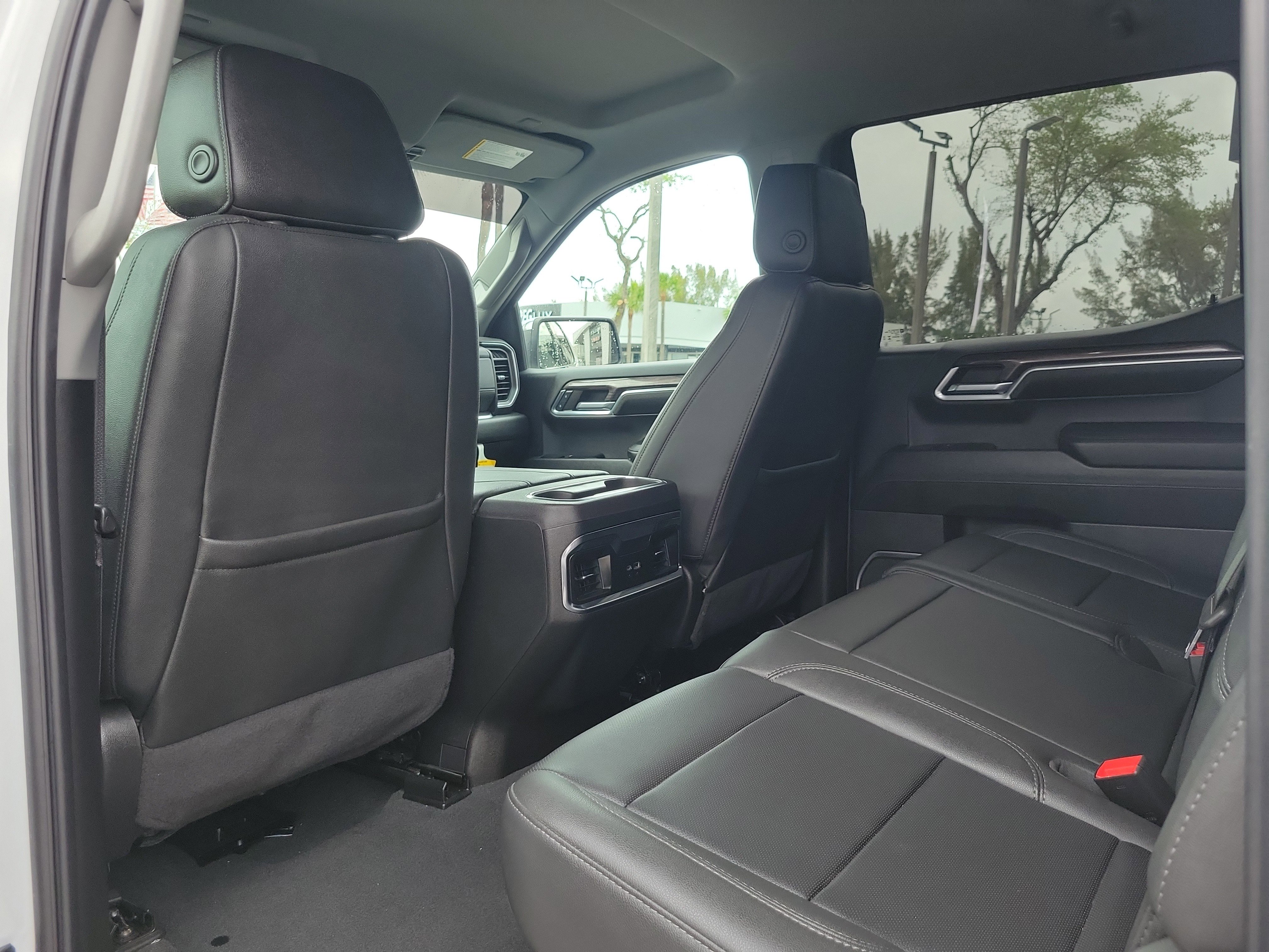 Used 2024 Chevrolet Silverado 1500 LTZ image 14