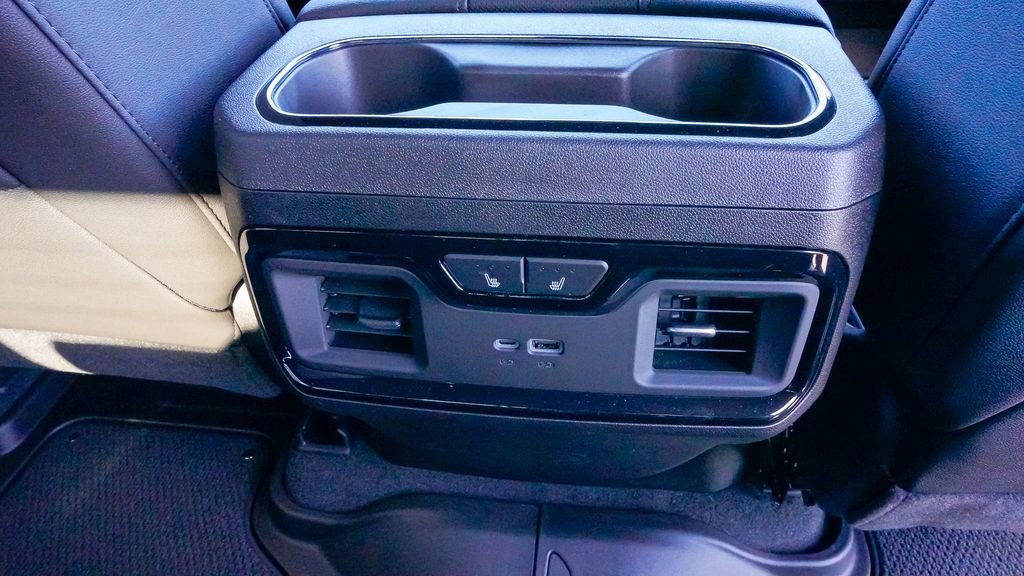 New 2026 GMC Sierra 2500 AT4 w/ AT4 Premium Plus Package image 18