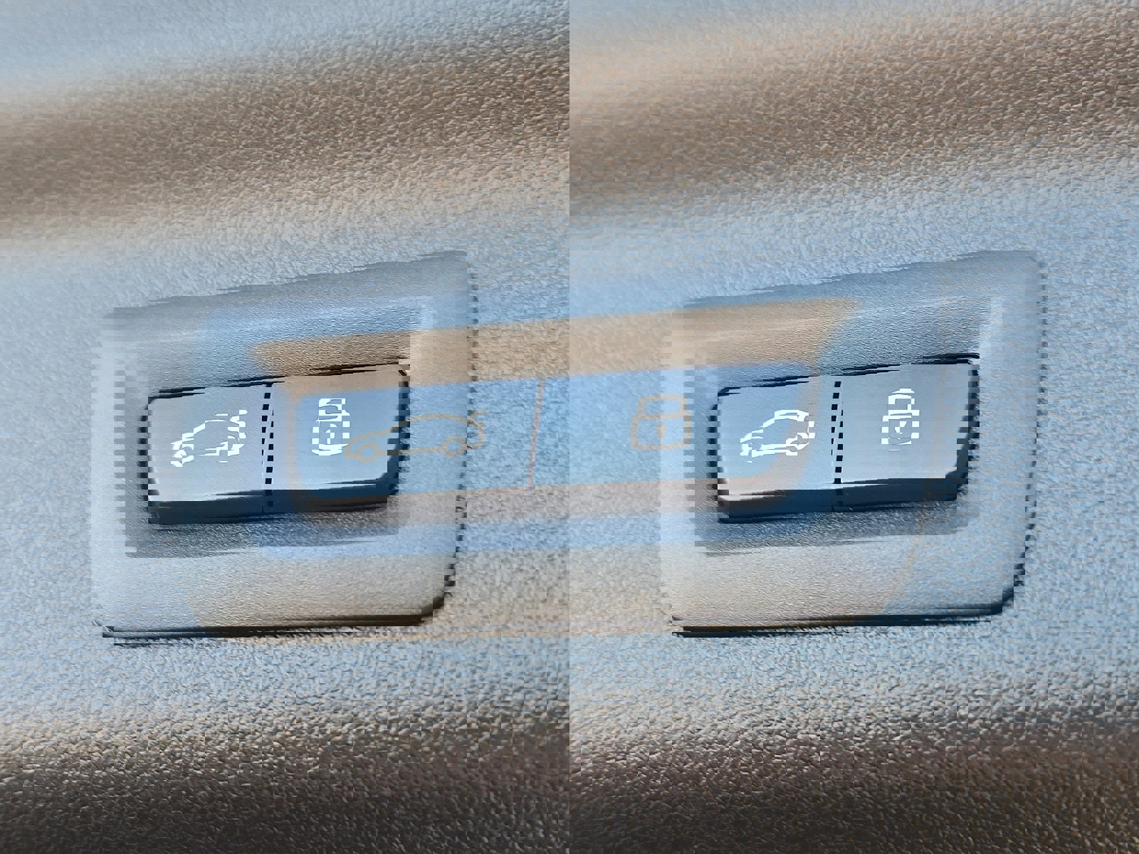 New 2026 BMW X1 xDrive28i w/ Technology Package image 13