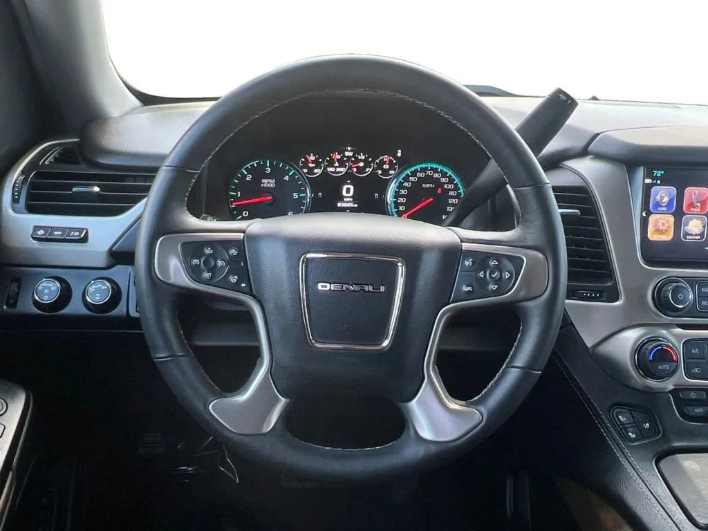 Used 2018 GMC Yukon Denali AWD/4WD image 13