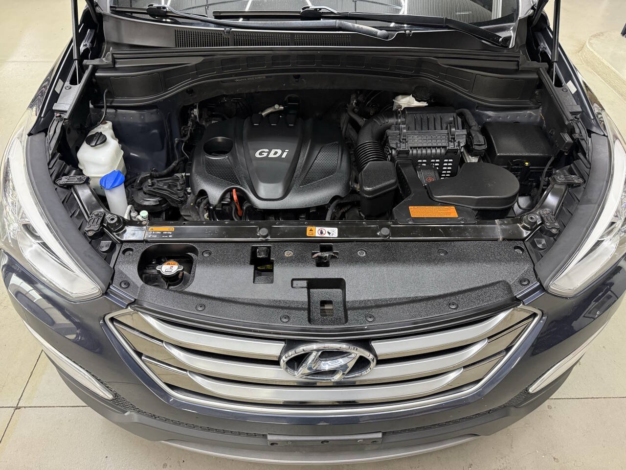 Used 2016 Hyundai Santa Fe Sport w/ Option Group 02 FWD image 7