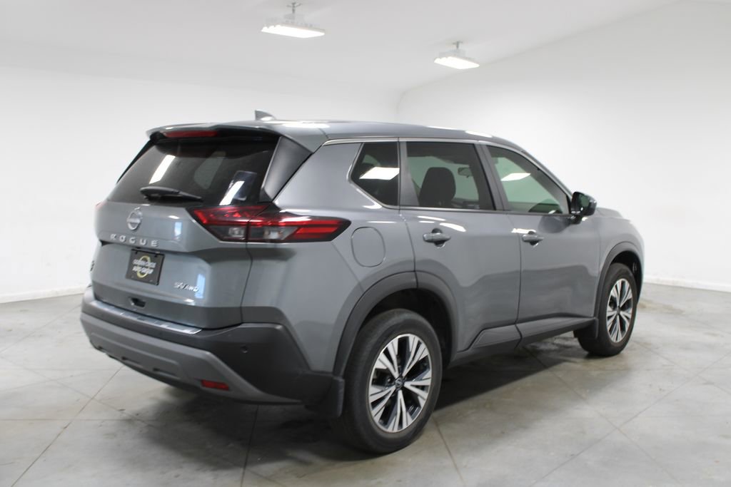 Used 2023 Nissan Rogue SV AWD/4WD image 9