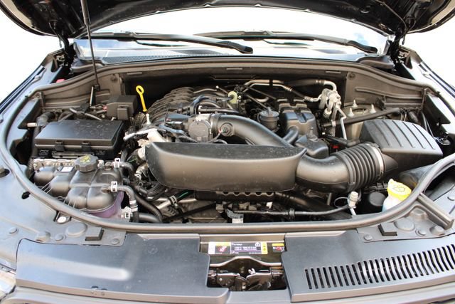 Used 2025 Dodge Durango GT AWD/4WD image 42