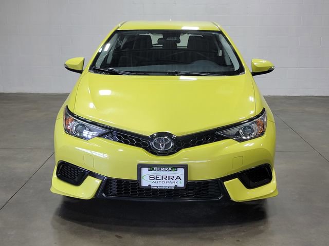 Used 2018 Toyota Corolla iM w/ Carpet Mat Package (TMS) FWD image 3