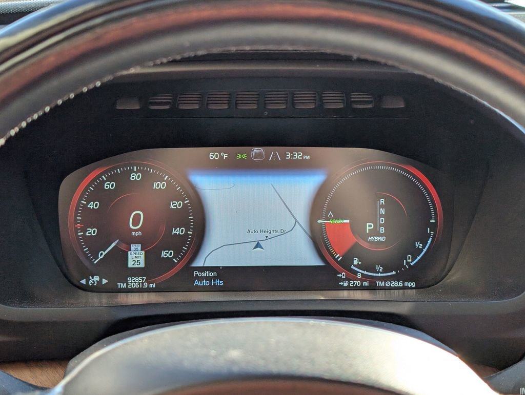 Used 2018 Volvo XC90 T8 Inscription w/ Convenience Package image 14