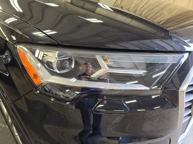 Used 2023 Audi Q7 3.0T Premium Plus AWD/4WD image 5