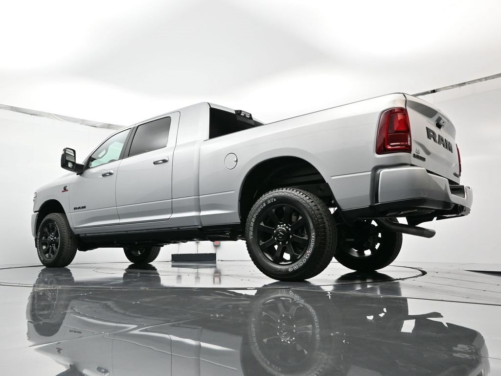 New 2026 RAM 2500 Laramie AWD/4WD image 46