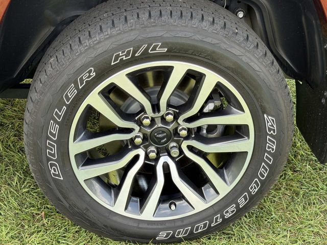 Used 2025 RAM 1500 Limited AWD/4WD image 15