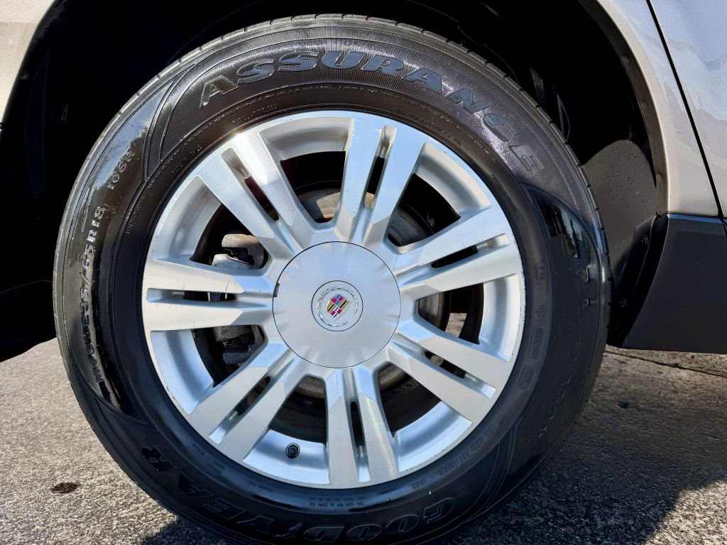 Used 2012 Cadillac SRX Luxury FWD image 26