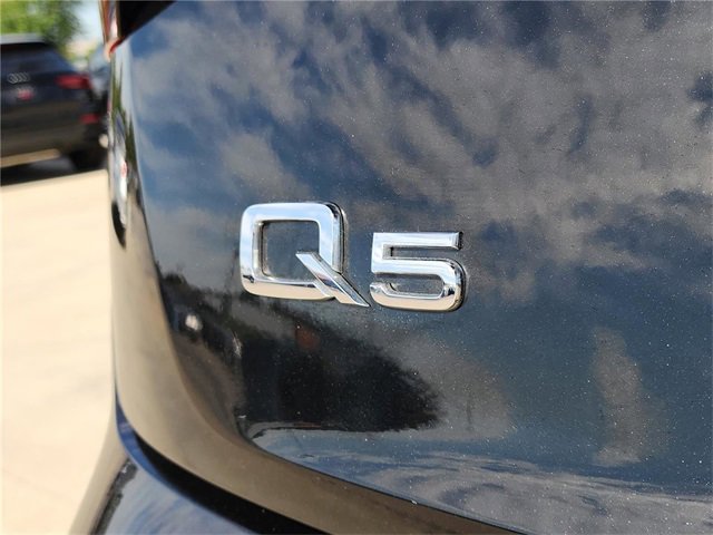 Certified 2025 Audi Q5 2.0T Premium Plus w/ Premium Plus Package image 12