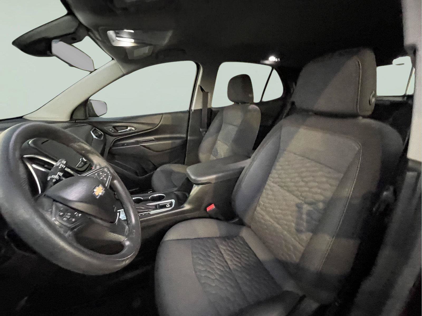Used 2020 Chevrolet Equinox LT w/ LPO, Floor Liner Package AWD/4WD image 14
