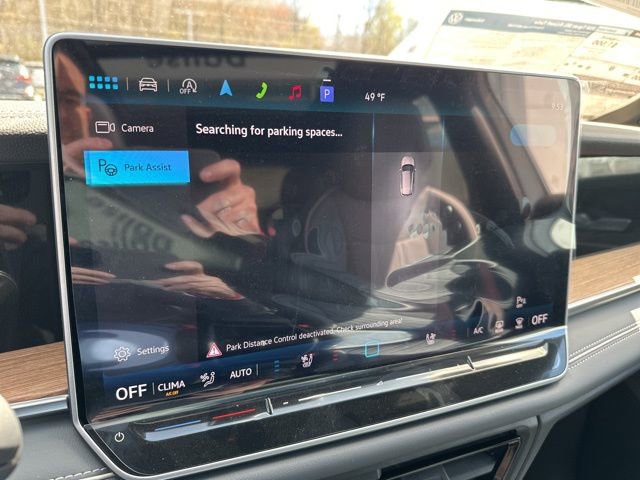 New 2026 Volkswagen Tiguan SEL R-Line AWD/4WD image 23