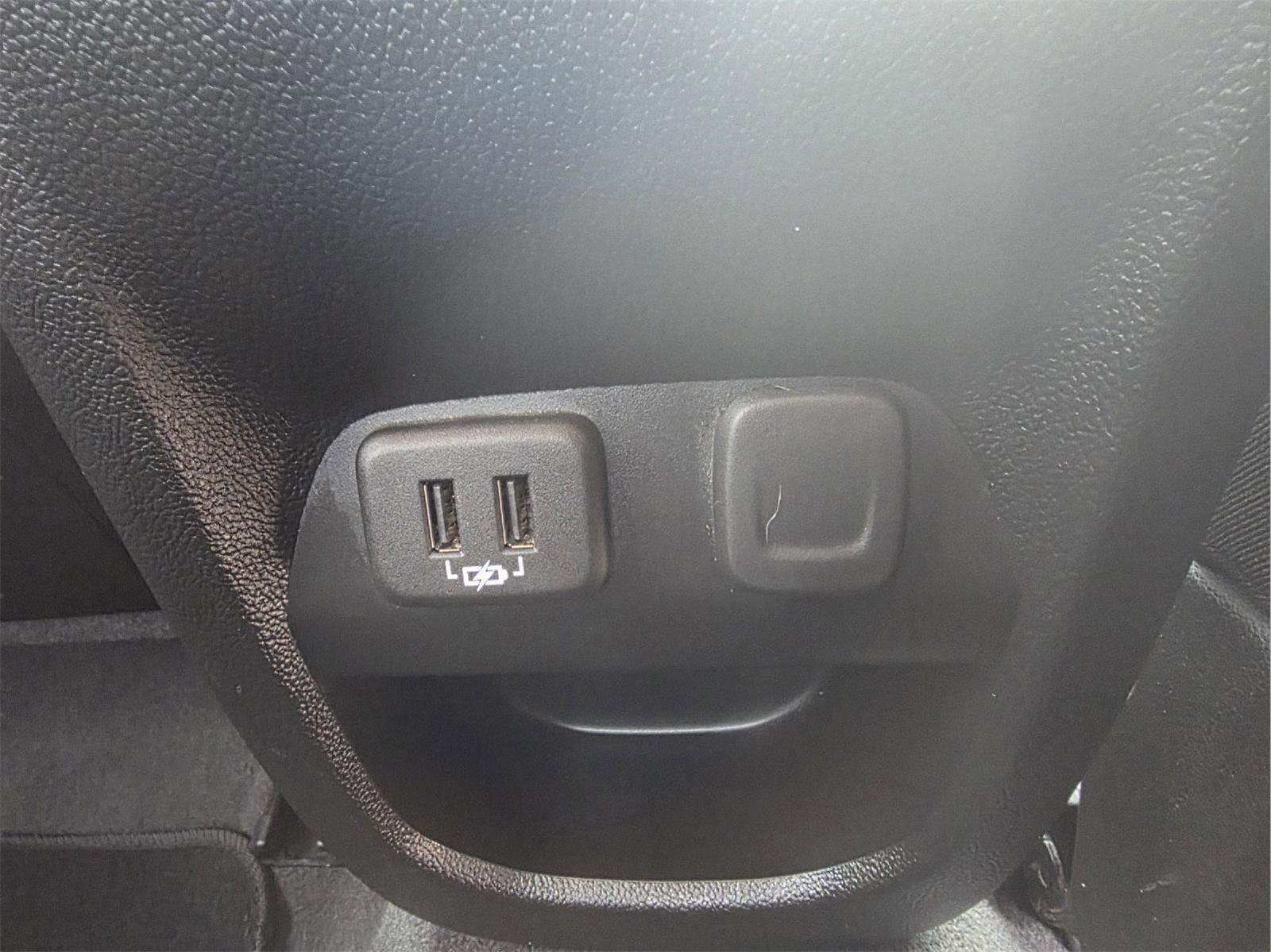 Used 2022 GMC Canyon Elevation w/ Elevation Premium Package image 18