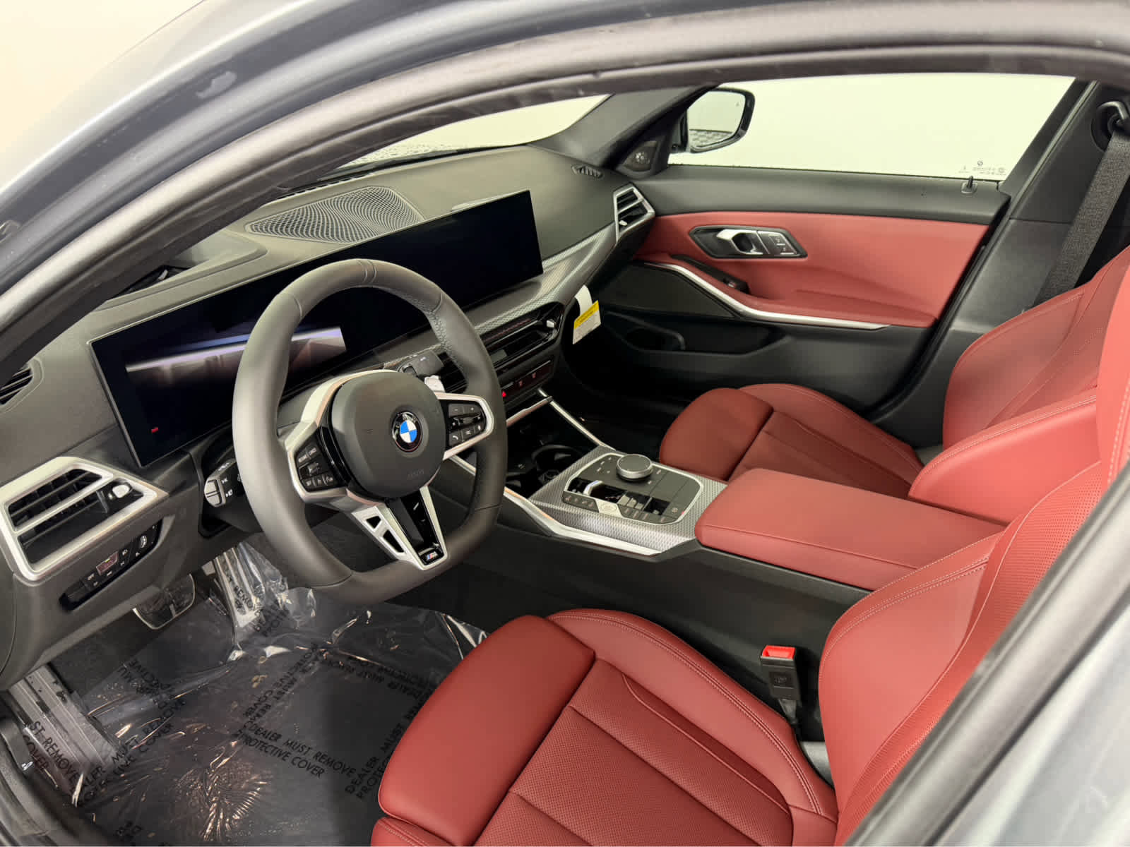 New 2026 BMW 330i xDrive Sedan w/ M Sport Package AWD/4WD image 10