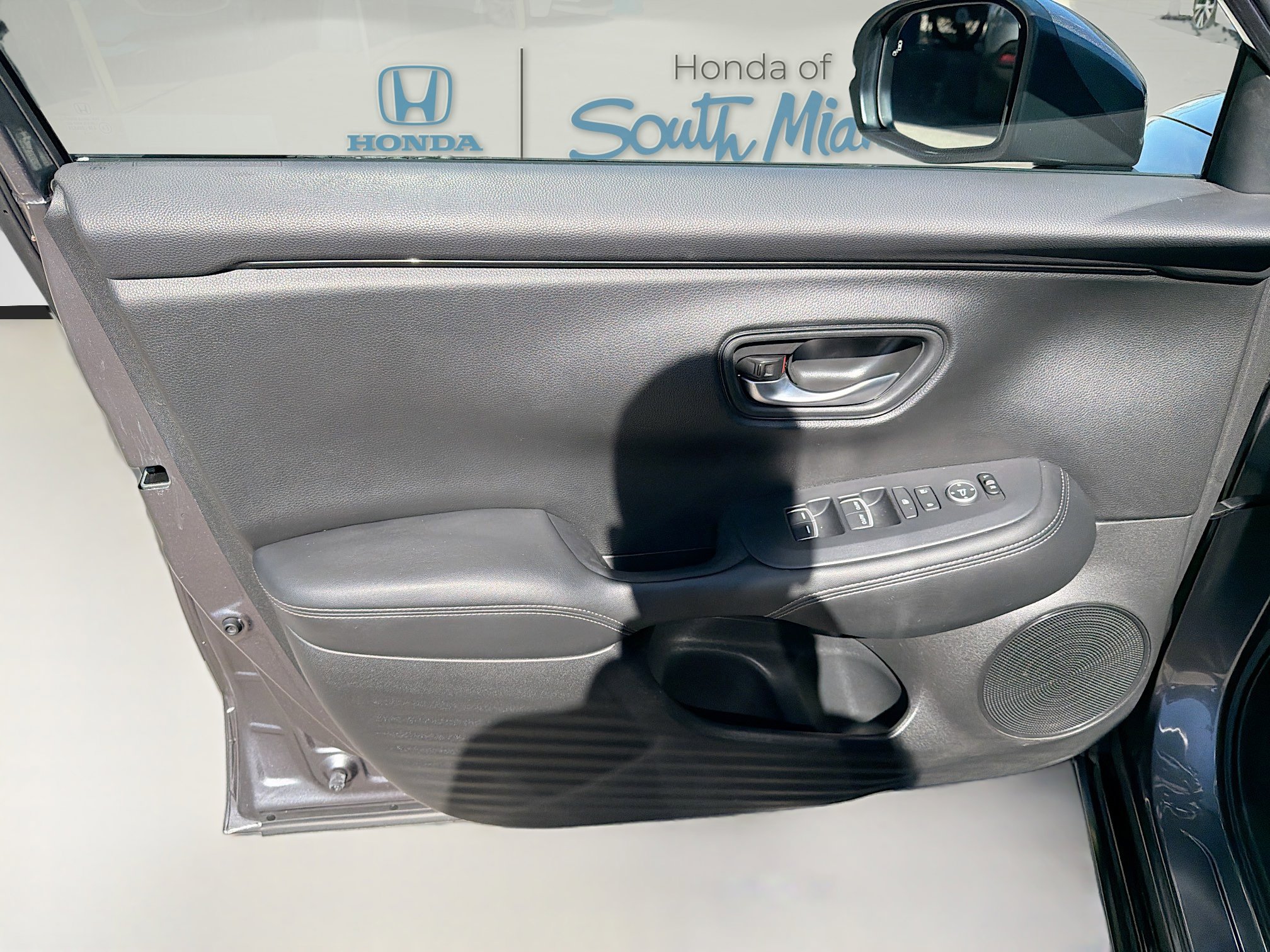 Used 2023 Honda HR-V EX-L image 19