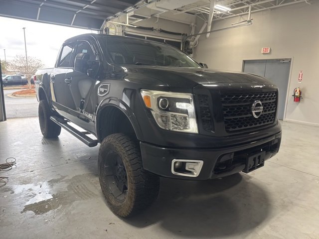 Used 2017 Nissan Titan PRO-4X image 20