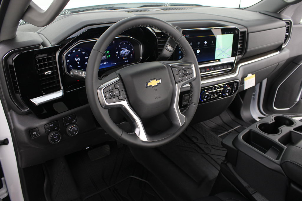 New 2026 Chevrolet Silverado 1500 LT w/ Protection Package AWD/4WD image 8