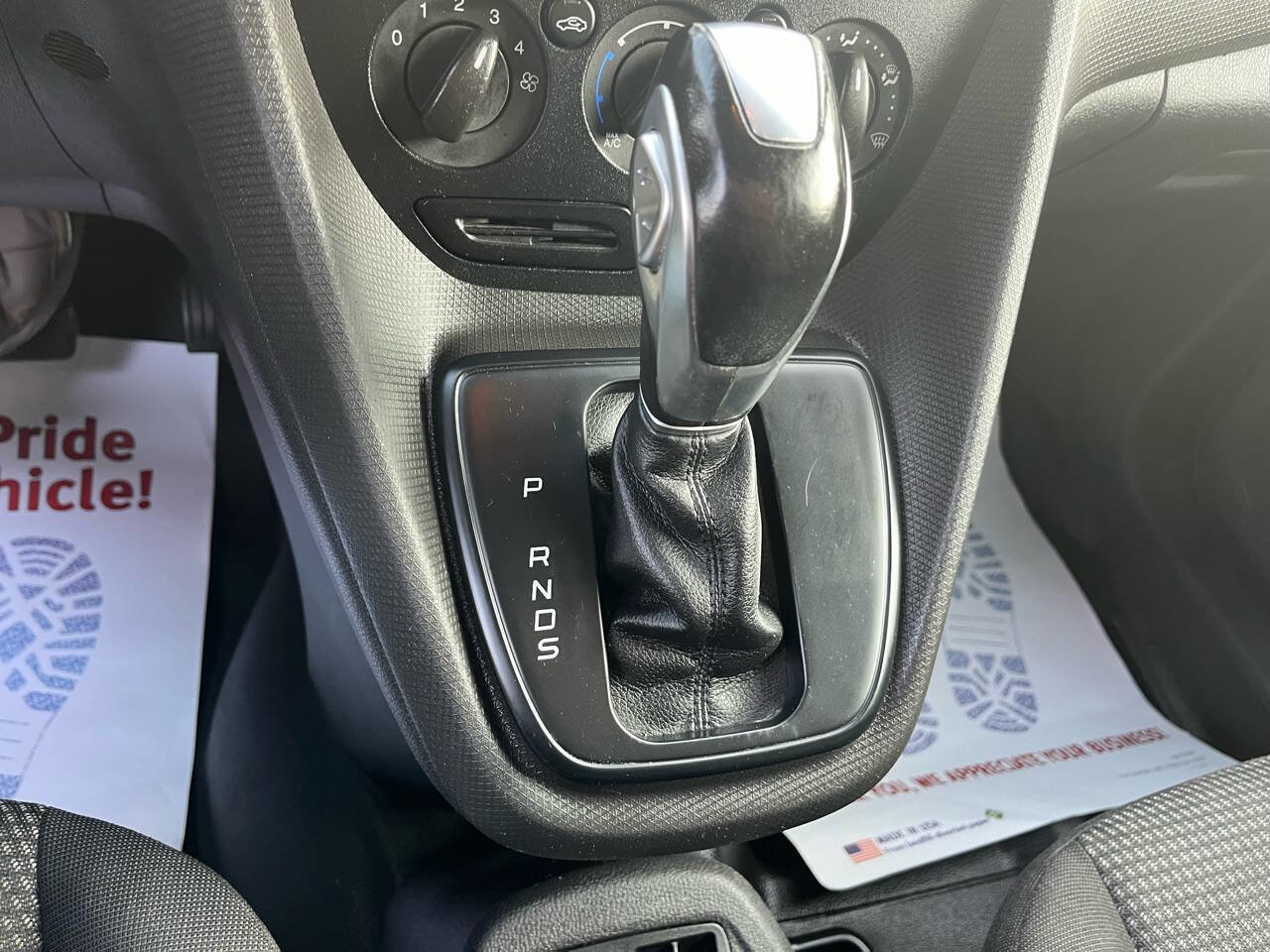 Used 2018 Ford Transit Connect XL image 12