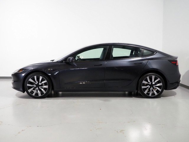 Used 2025 Tesla Model 3 Long Range RWD image 10