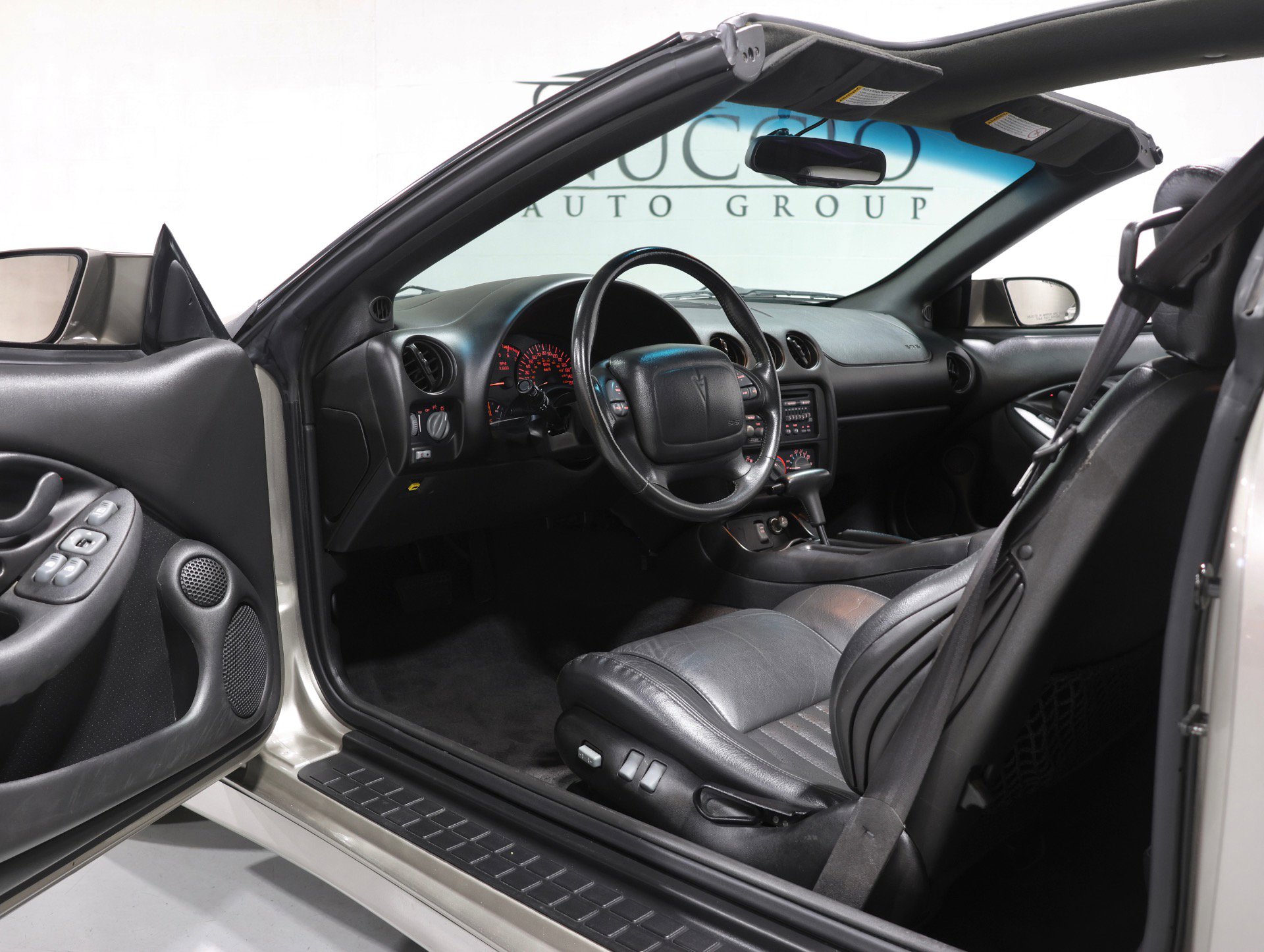 Used 2000 Pontiac Firebird Formula RWD image 82