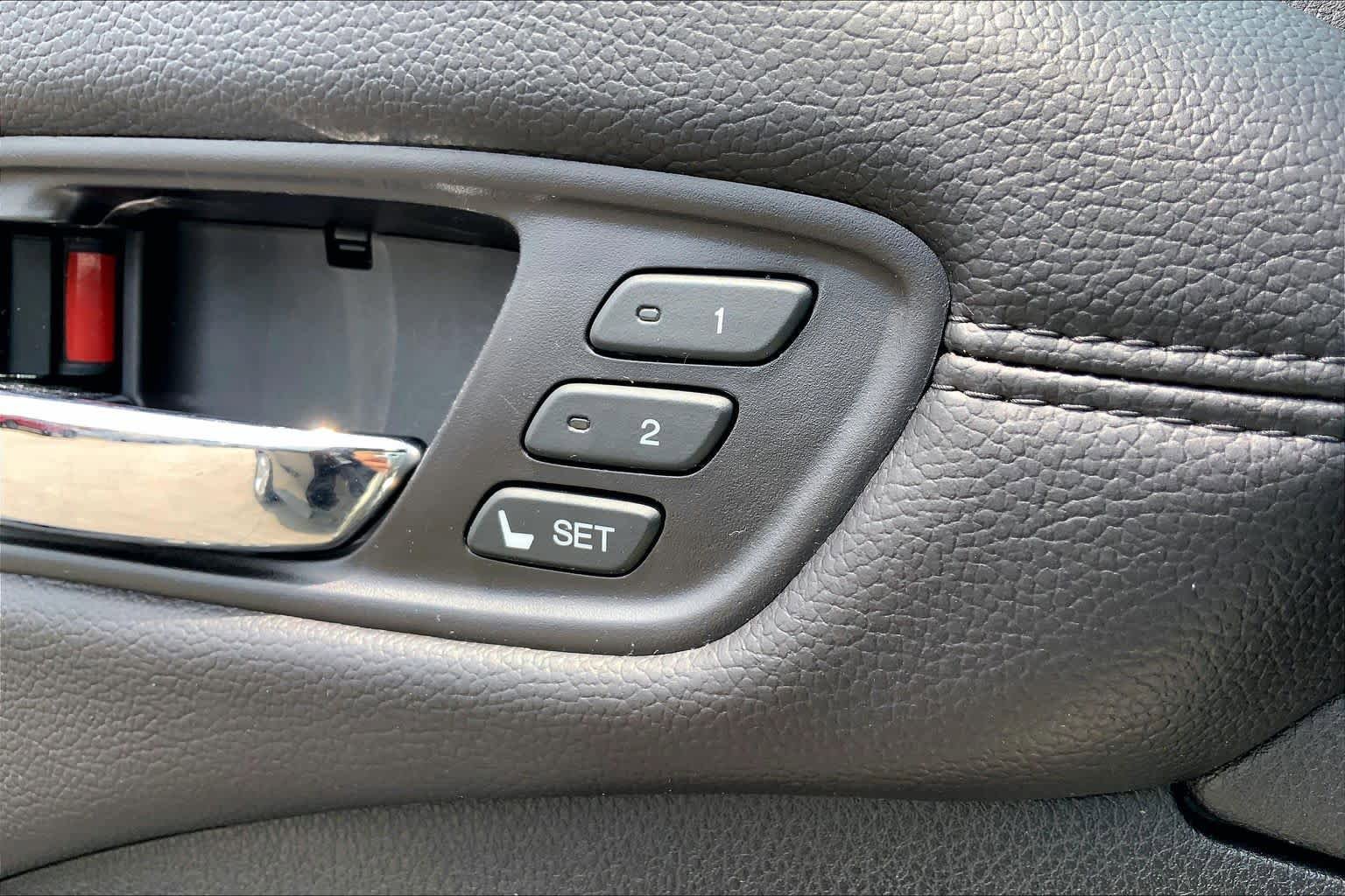 Used 2014 Acura RDX FWD image 33