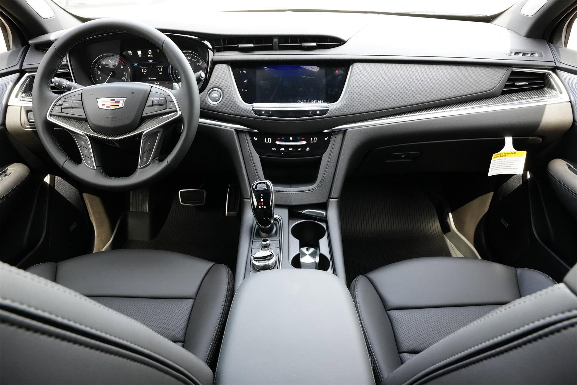 New 2025 Cadillac XT5 Sportv w/ LPO, Red Accent Package image 7