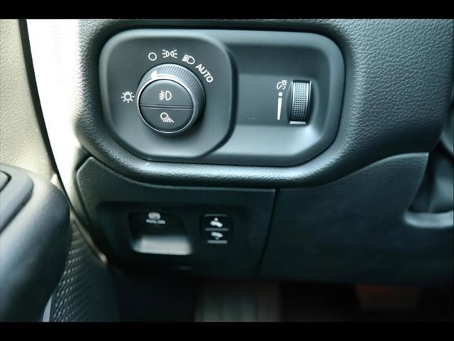 New 2025 RAM 1500 Big Horn AWD/4WD image 16