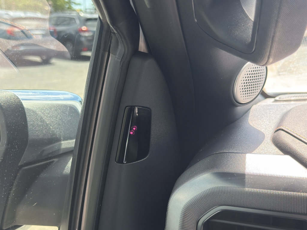 Used 2023 Ford F150 Platinum w/ Equipment Group 701A High AWD/4WD image 39