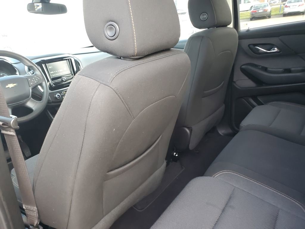 Used 2019 Chevrolet Traverse LS image 11