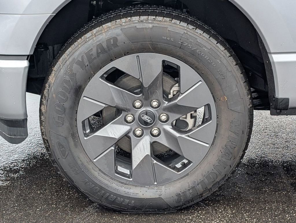 New 2025 Ford F150 Lightning Flash image 13