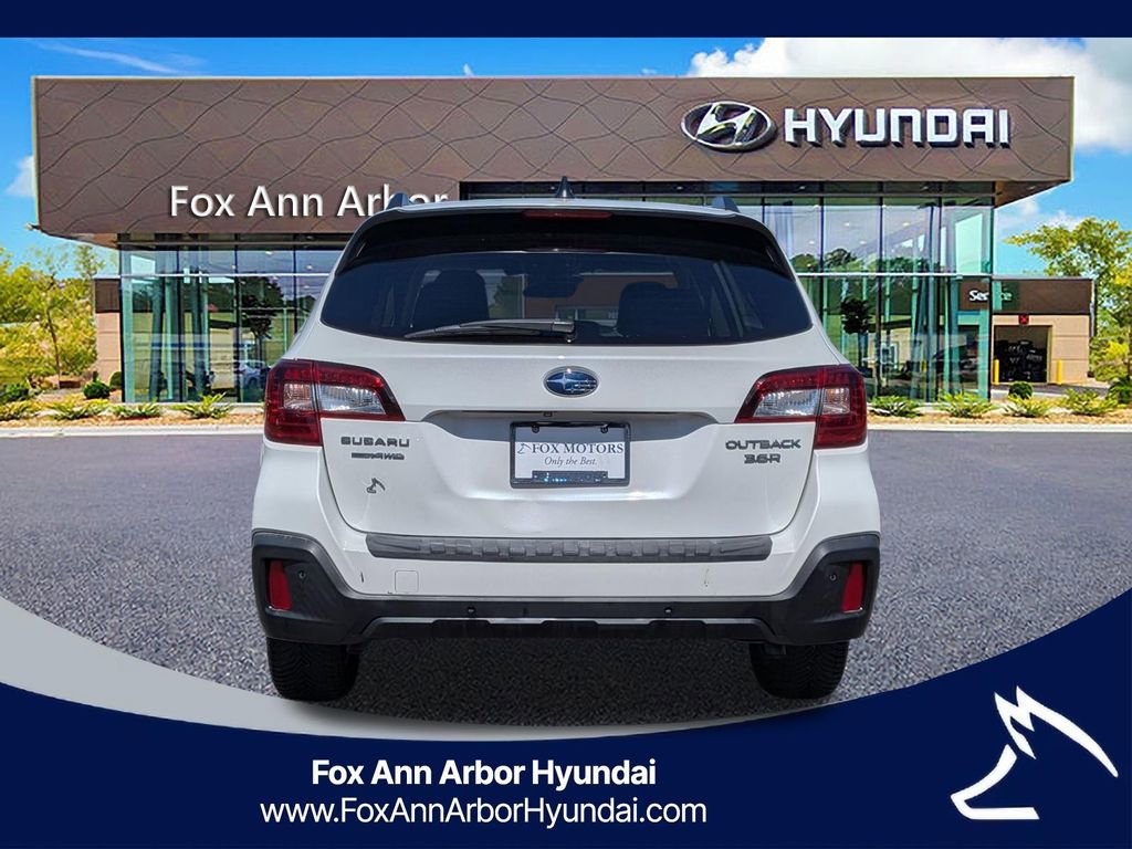 Used 2019 Subaru Outback 3.6R Touring AWD/4WD image 4