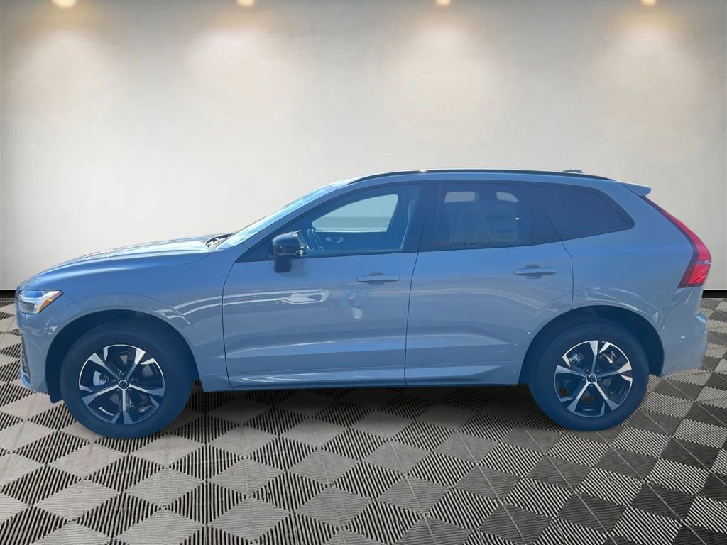 New 2026 Volvo XC60 B5 Core w/ Climate Package image 5