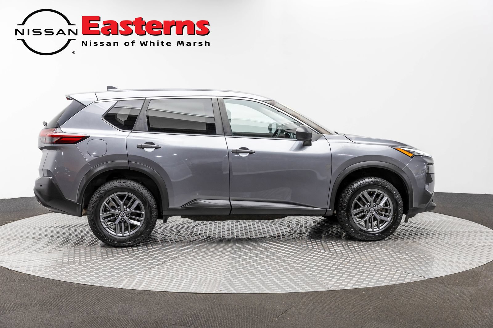 Used 2021 Nissan Rogue S AWD/4WD image 4