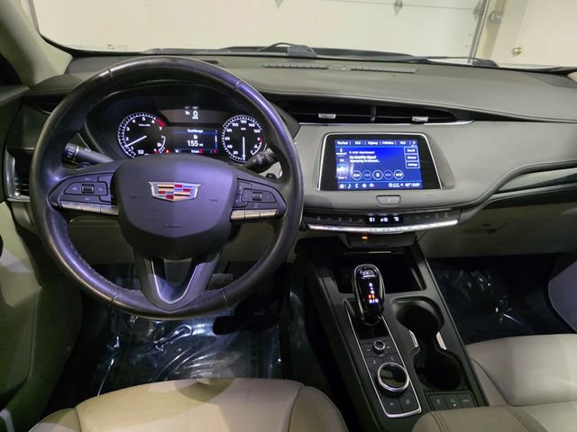 Used 2021 Cadillac XT4 Premium Luxury image 14