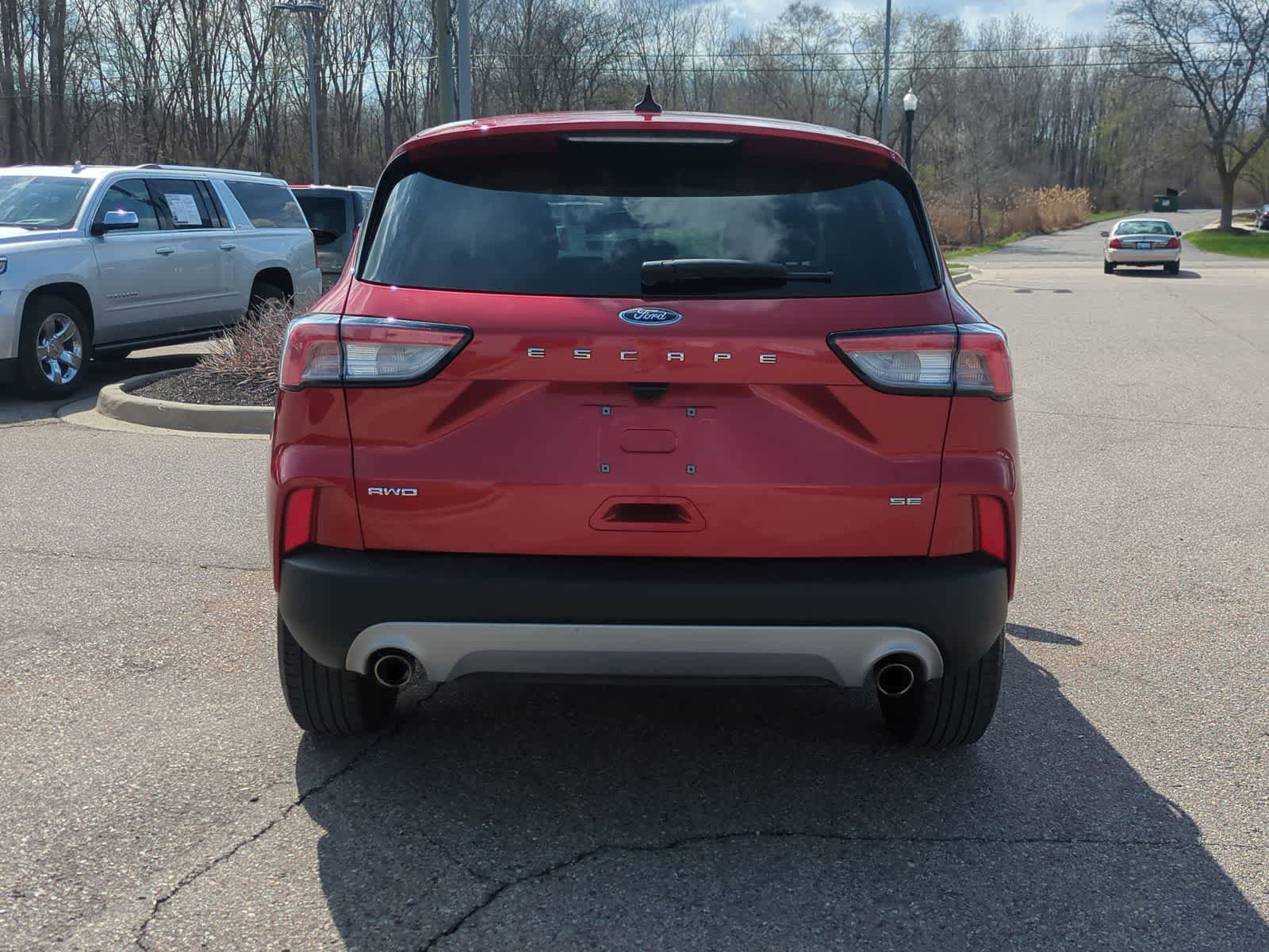 Used 2022 Ford Escape SE w/ Convenience Package image 7