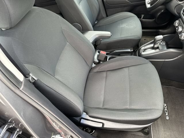 Used 2024 Nissan Kicks S FWD image 26