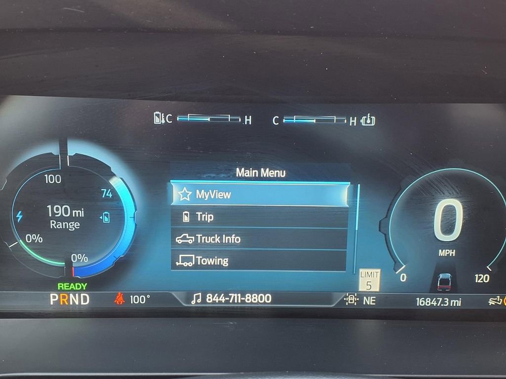 Used 2024 Ford F150 Lightning Platinum AWD/4WD image 38