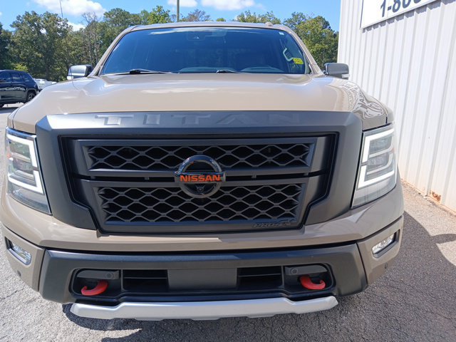 Used 2021 Nissan Titan PRO-4X w/ Pro-4x Convenience Package AWD/4WD image 13