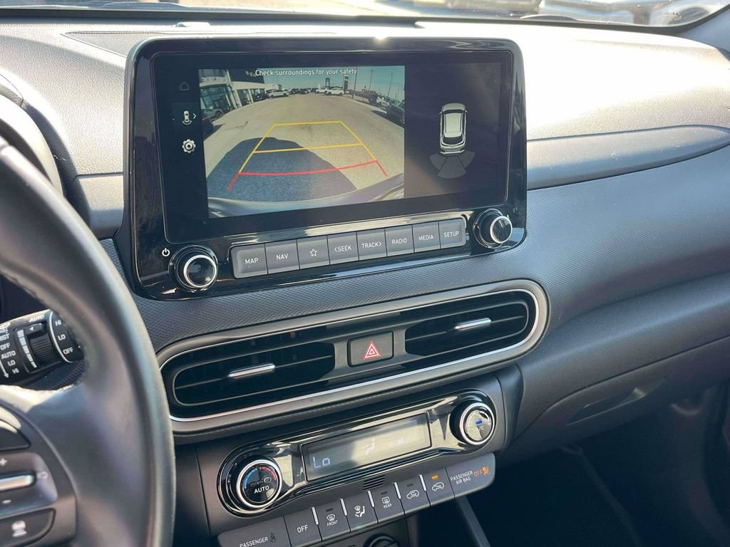 Used 2022 Hyundai Kona Limited AWD/4WD image 22
