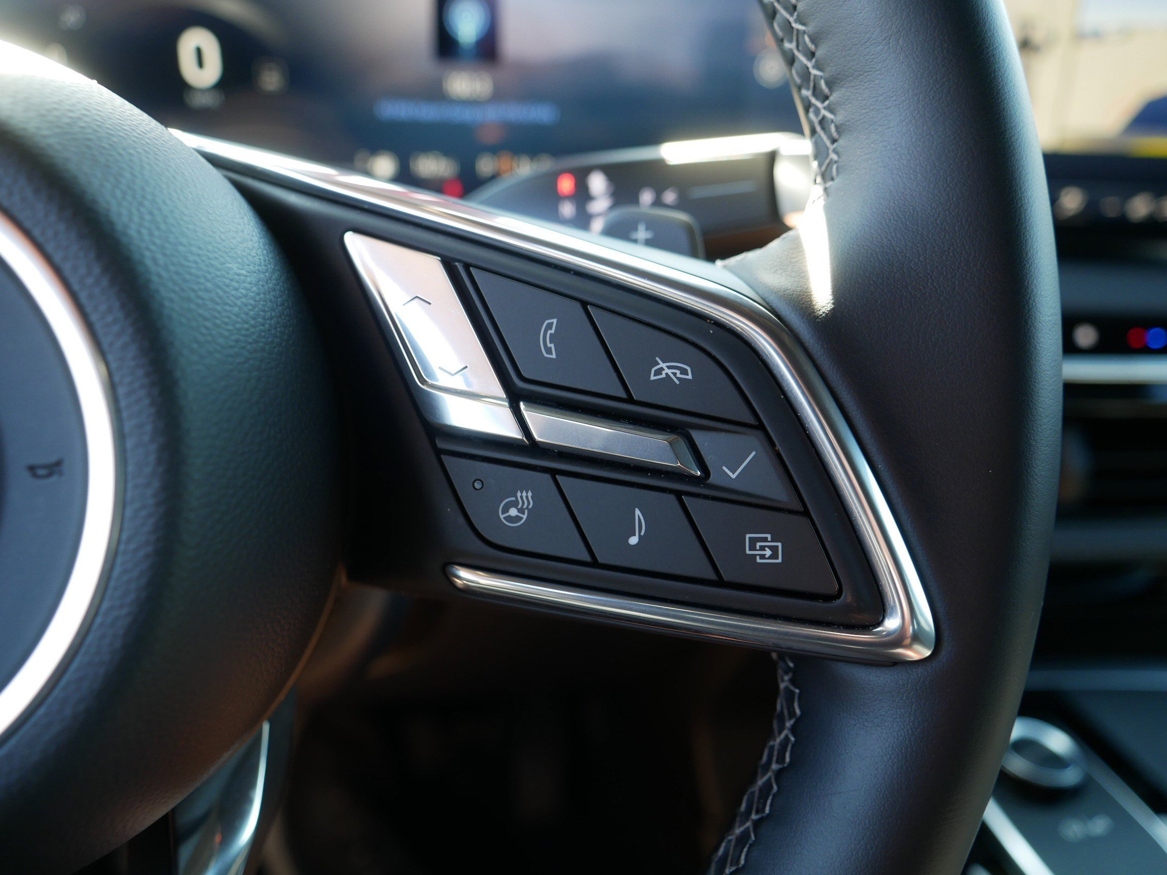 Used 2025 Buick Enclave Preferred image 29