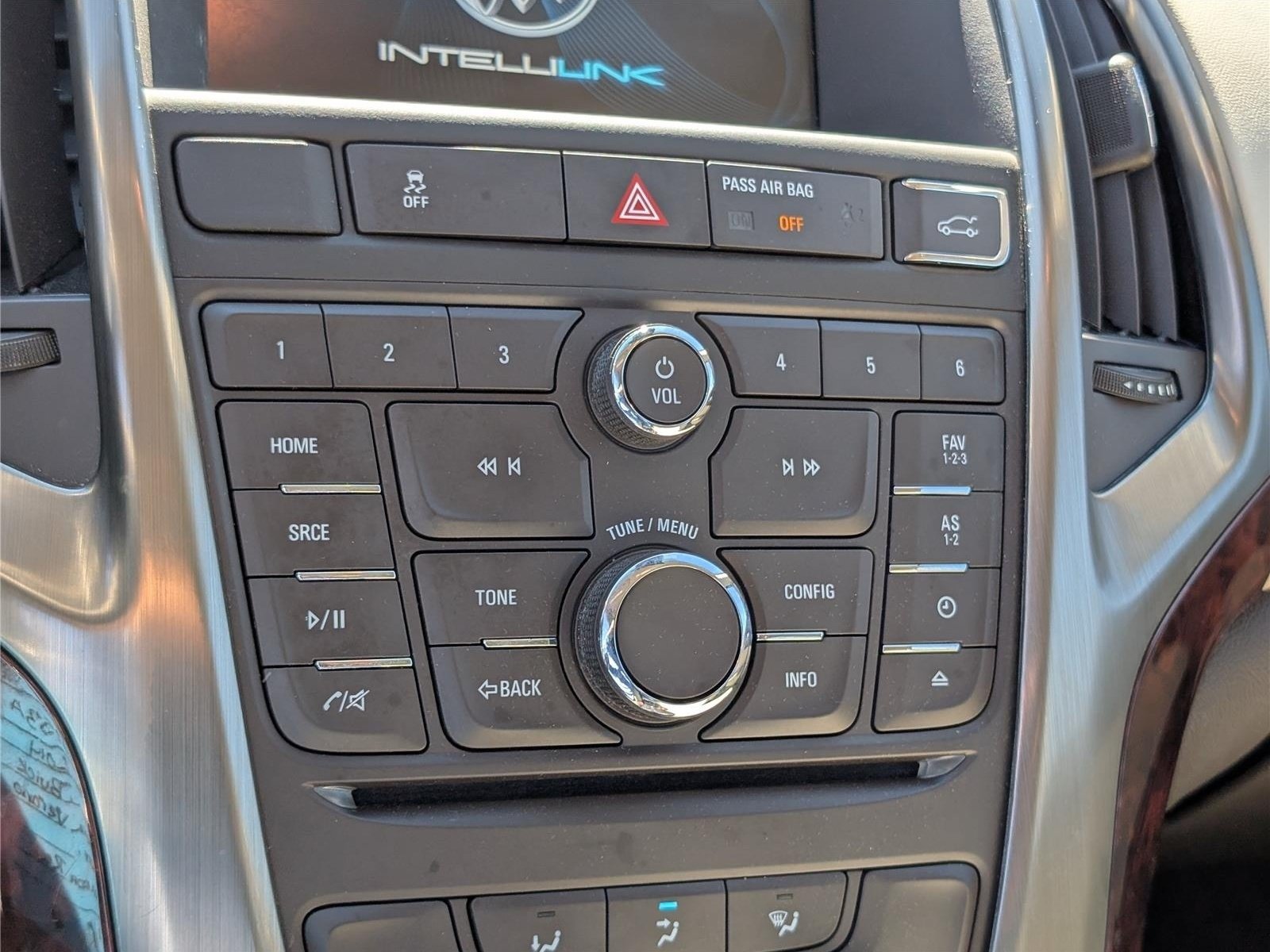 Used 2014 Buick Verano FWD image 23