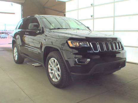 Used 2022 Jeep Grand Cherokee Laredo X AWD/4WD image 1