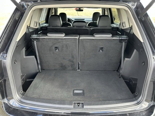 Used 2021 Volkswagen Atlas SE image 34