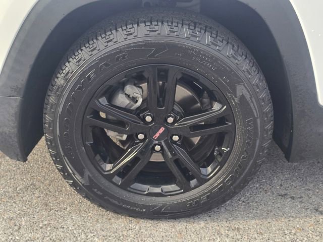 Used 2022 GMC Terrain AT4 w/ Tech Package image 10