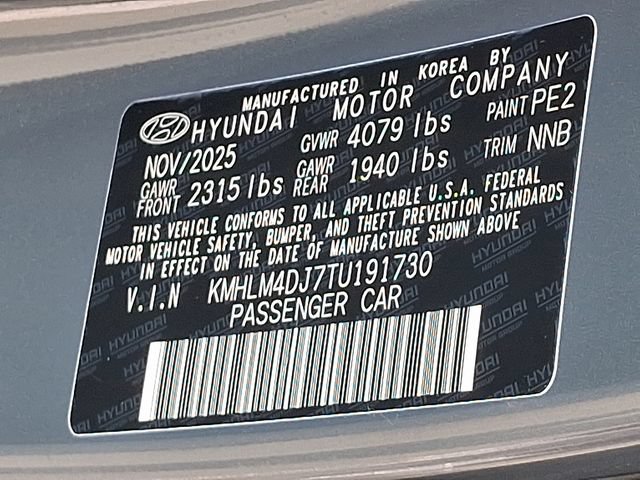 Certified 2026 Hyundai Elantra Hybrid FWD image 26