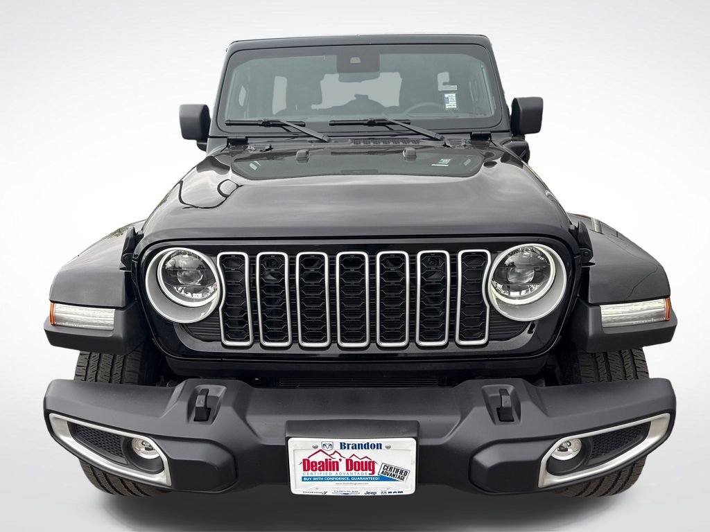 Used 2025 Jeep Wrangler Unlimited Sahara AWD/4WD image 10