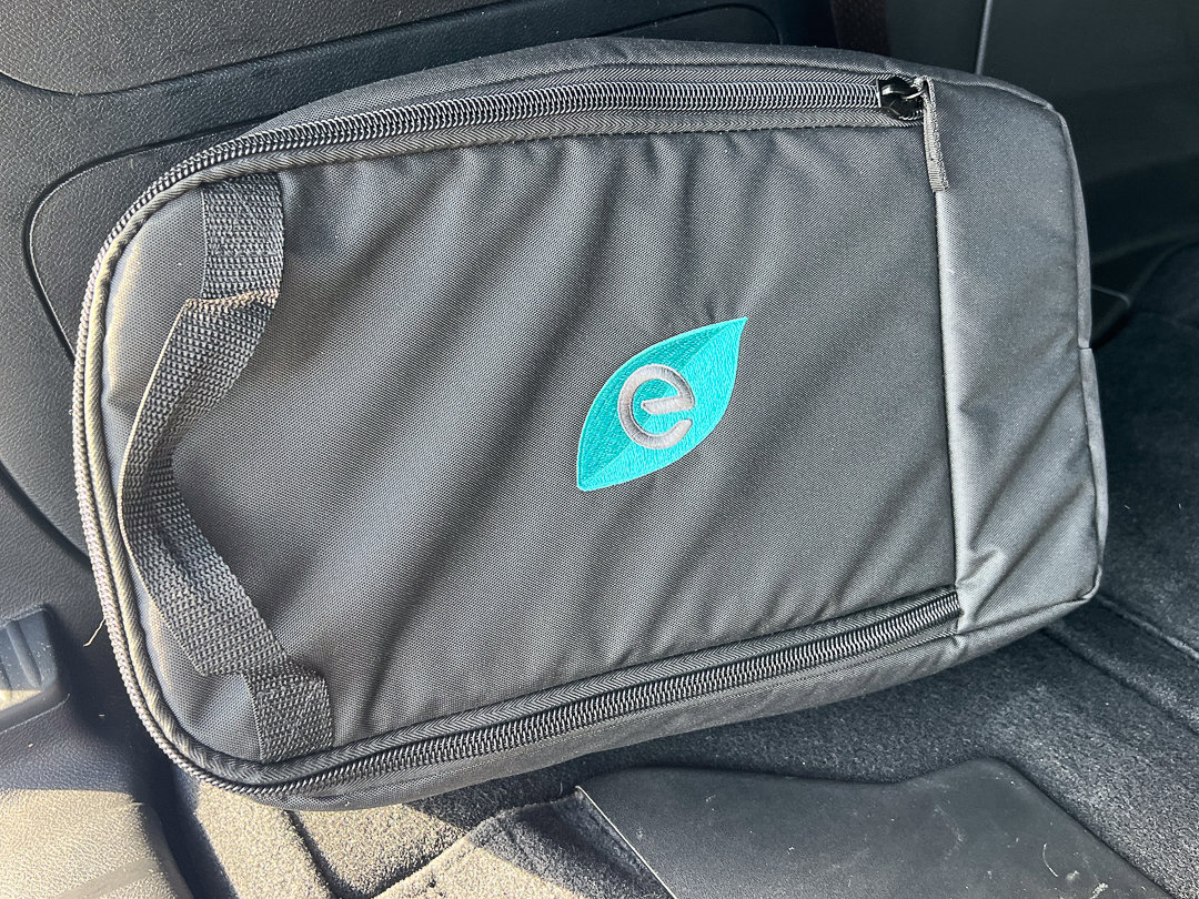 Used 2024 Chrysler Pacifica Limited image 7