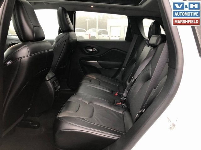 Used 2022 Jeep Cherokee Limited AWD/4WD image 20