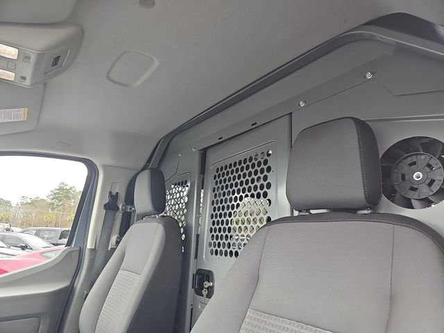 Used 2022 Ford E-Transit Low Roof image 10